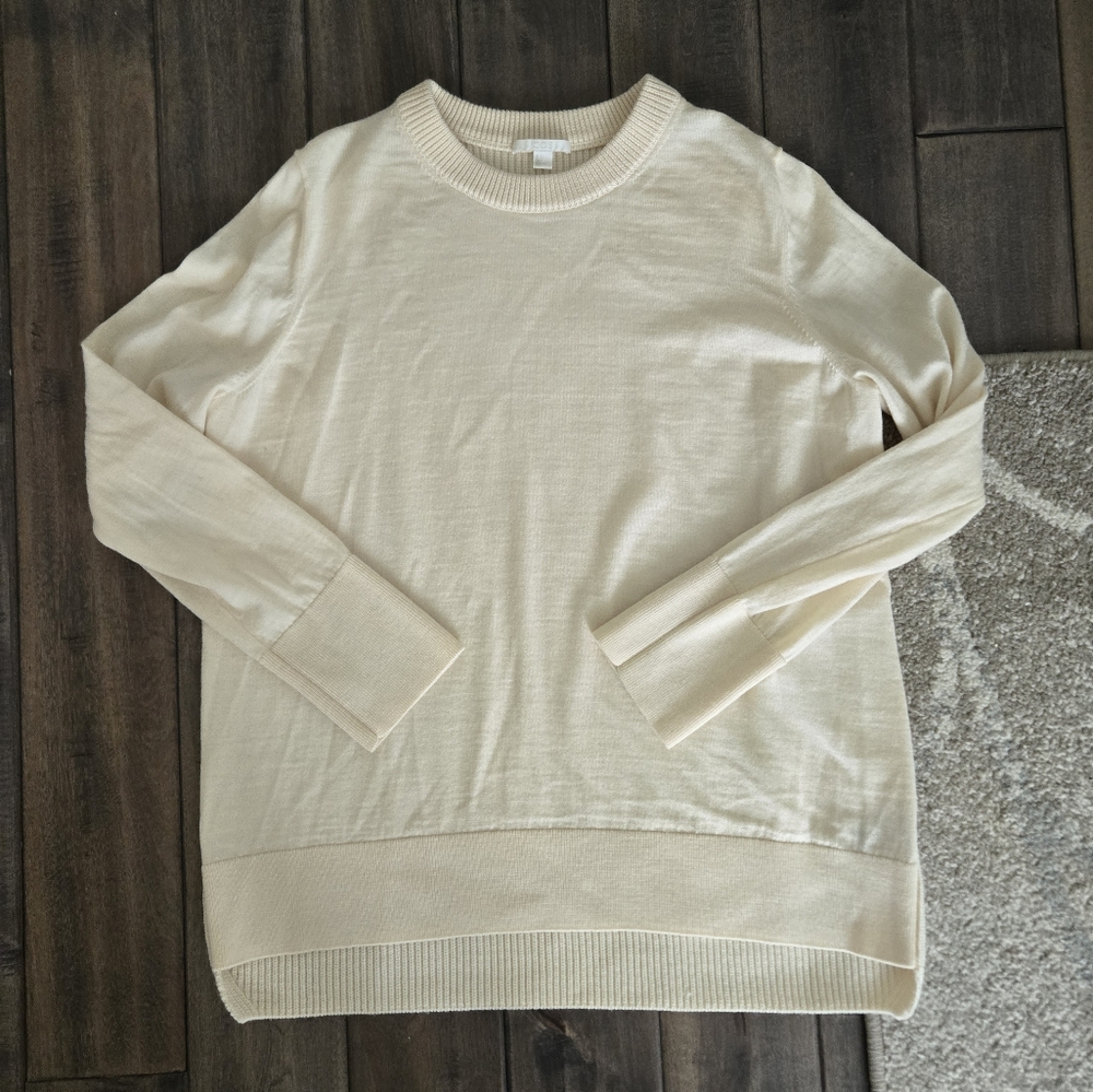 COS 
Cream Crew Neck Sweater (cream, wool) - Picture 2 of 7